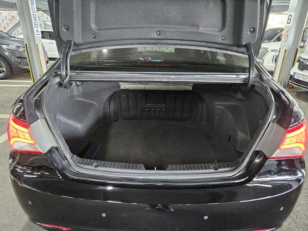 HYUNDAI Sonata - Vista 5