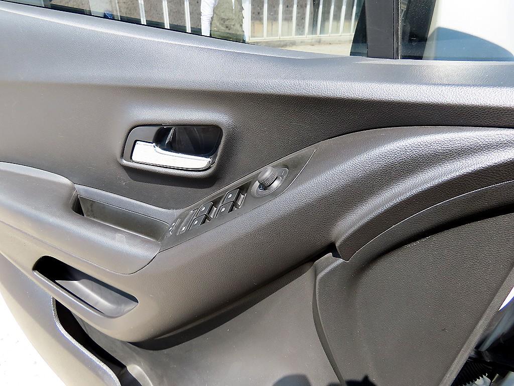Chevrolet Trax - Vista 11