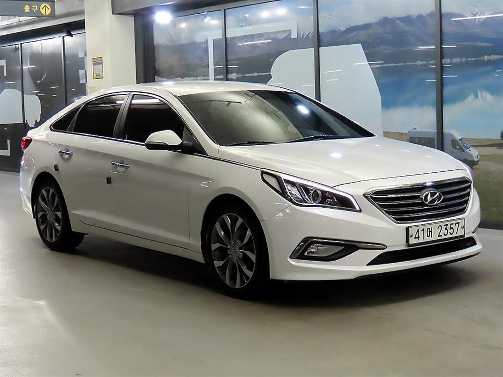 HYUNDAI Sonata 2015 Blanco - Importación desde Corea - HF Imports Iquique - Foto 1