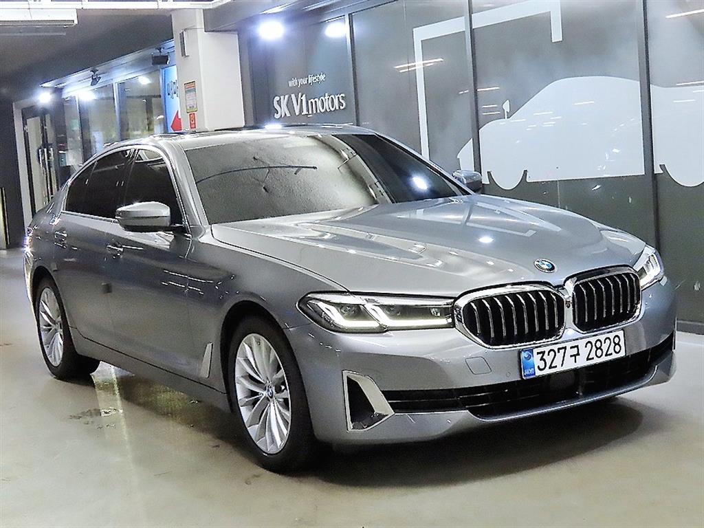 BMW 5 Series 2023 Gris - Importación desde Corea - HF Imports Iquique - Foto 1