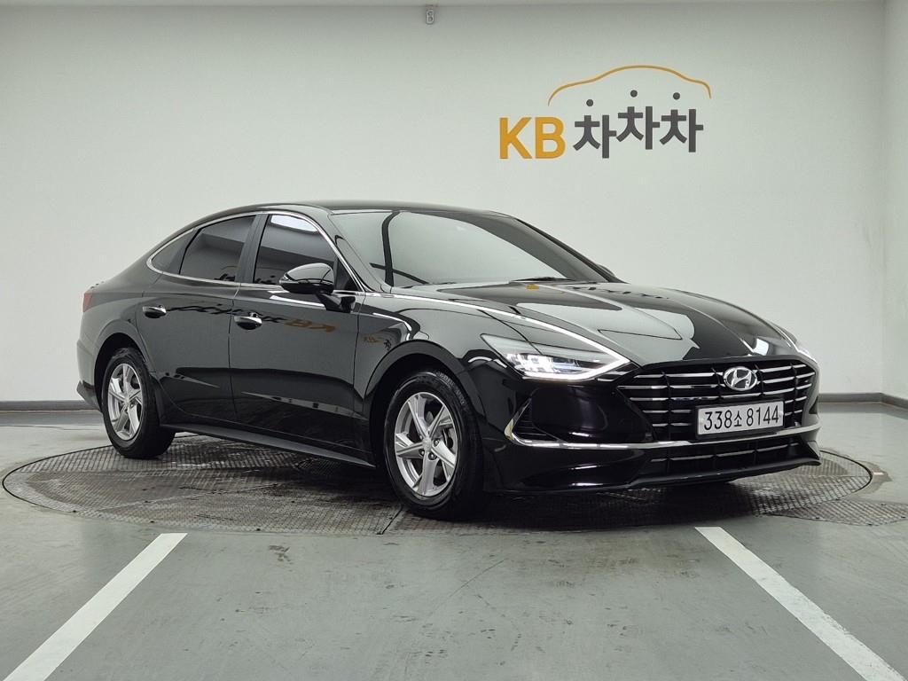 HYUNDAI Sonata - Vista 2