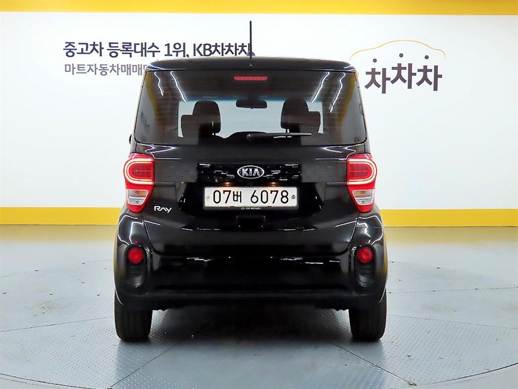 KIA Ray - Vista 3