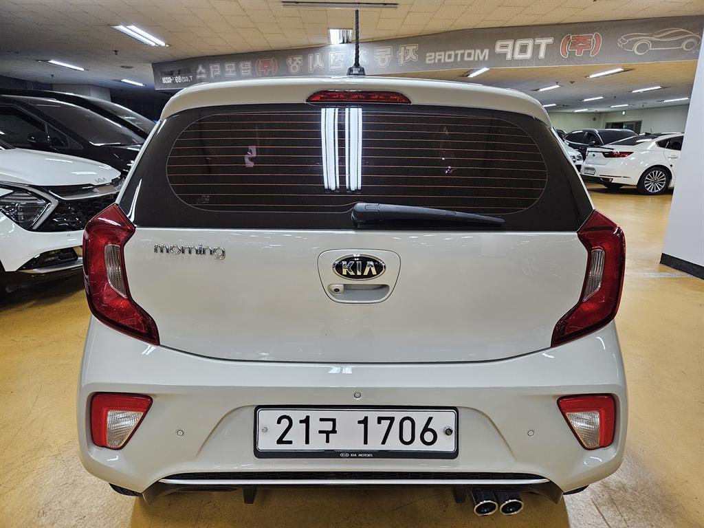 KIA Morning - Vista 5