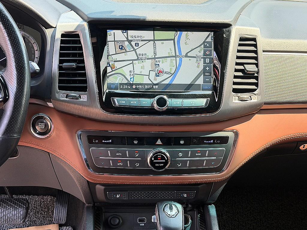 Ssangyong Rexton - Vista 10