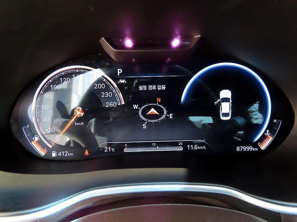 Genesis G80 - Vista 9