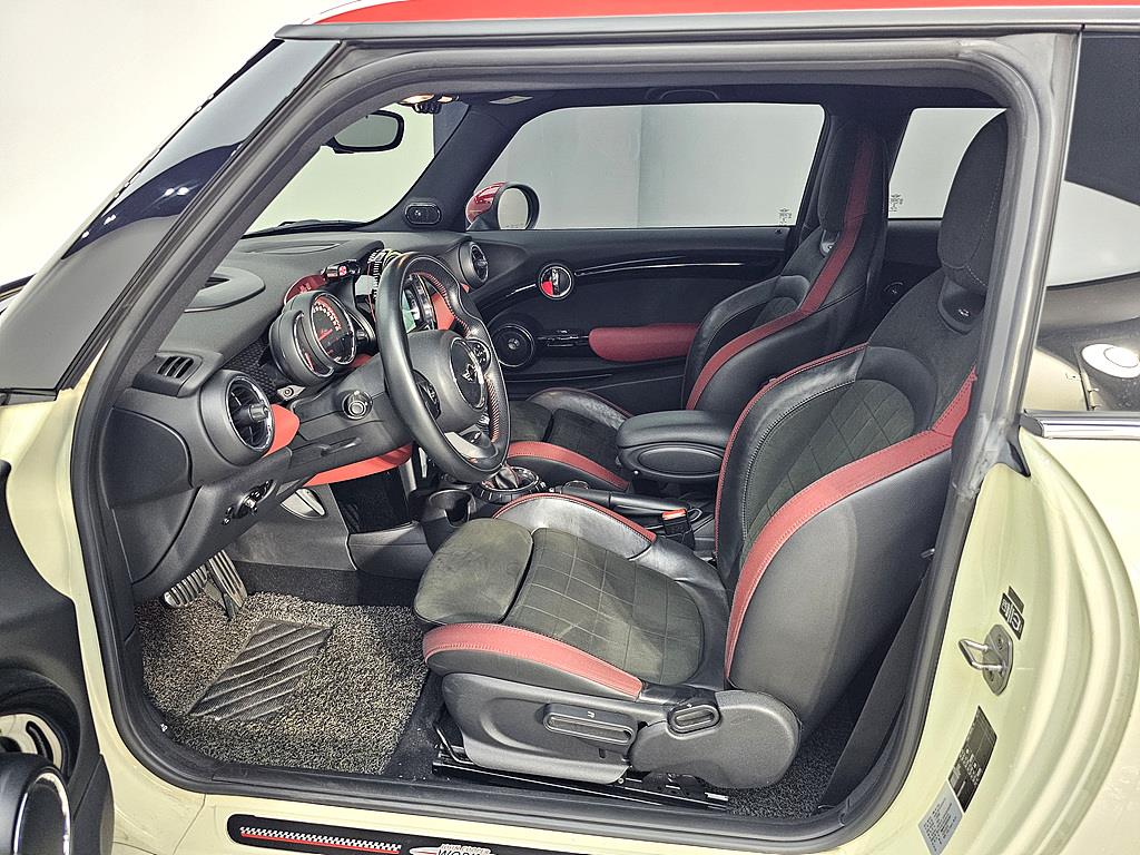 Mini Cooper - Vista 7