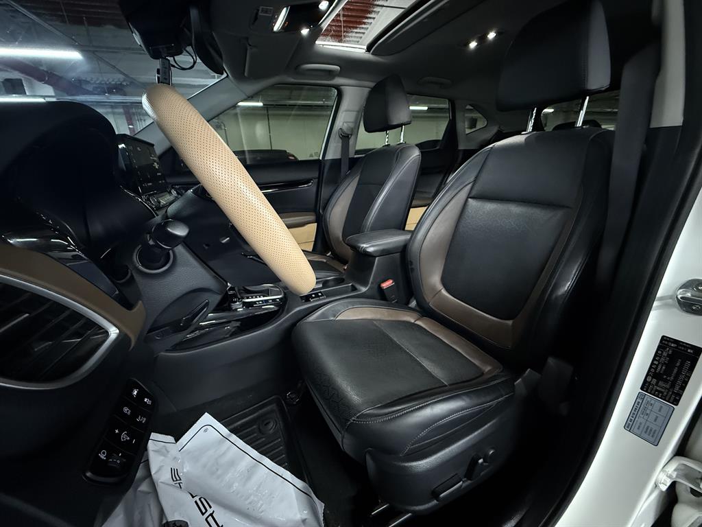 KIA Seltos - Vista 7