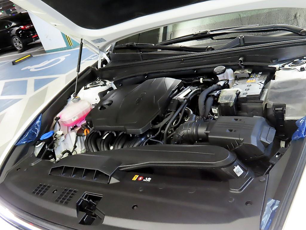 HYUNDAI Grandeur 2025 Blanco - Importación desde Corea - HF Imports Iquique - Foto 19