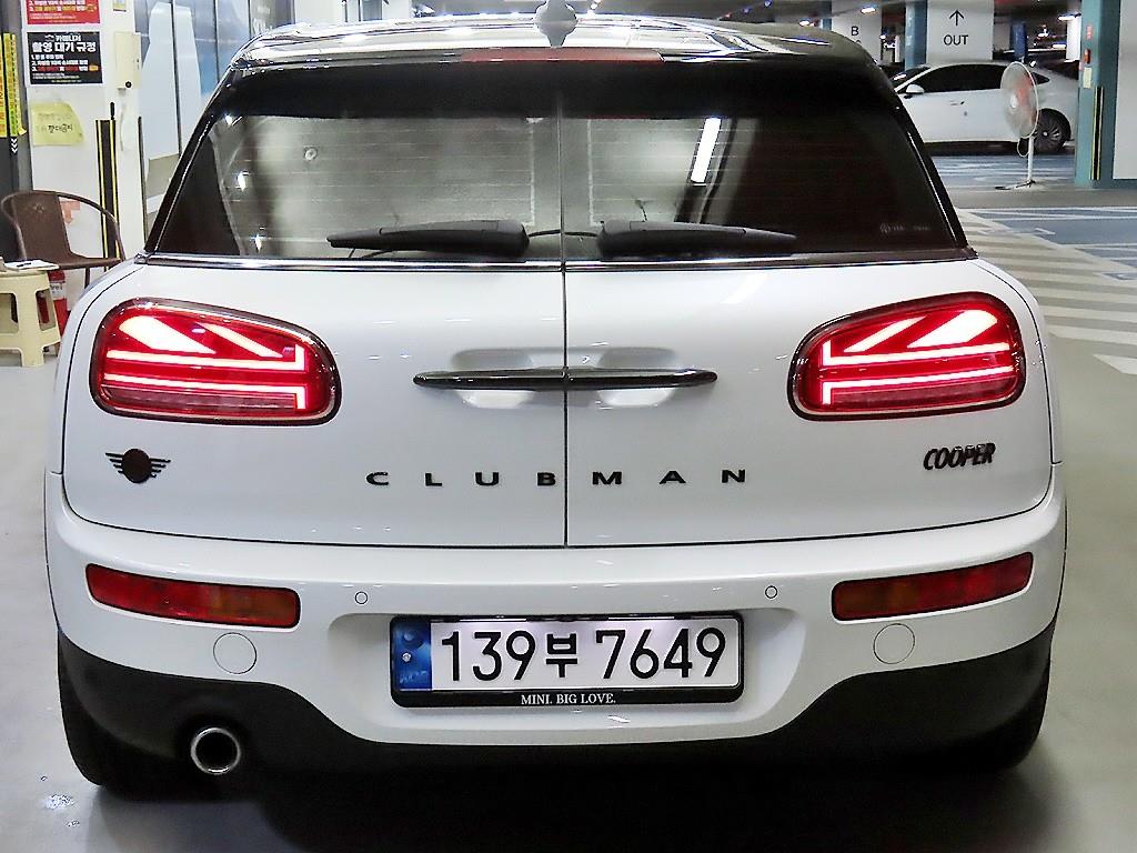 Mini Clubman - Vista 5