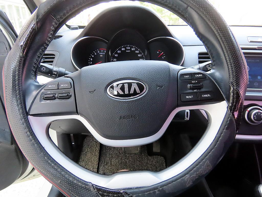 KIA Morning - Vista 8
