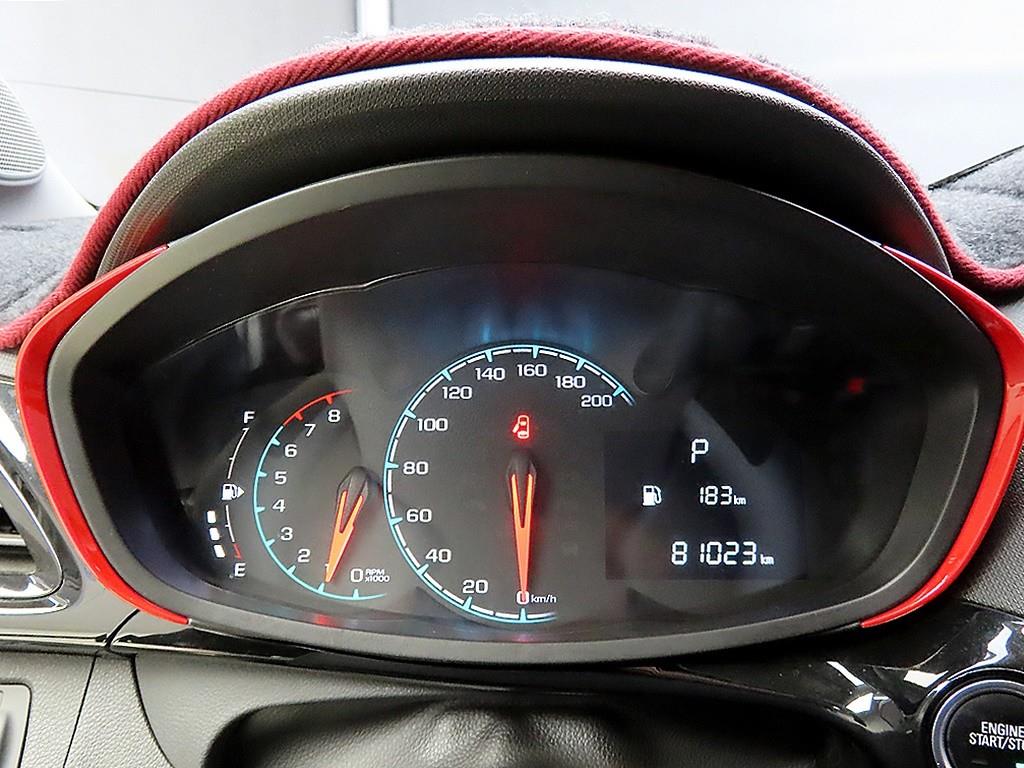 Chevrolet Spark - Vista 8
