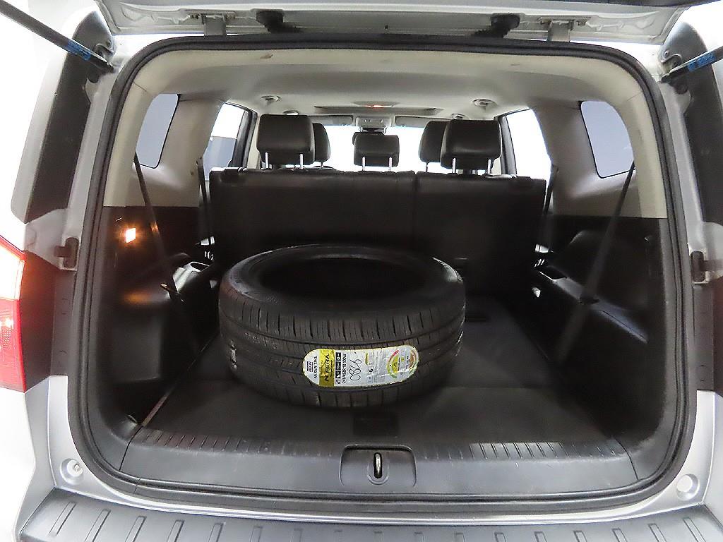 Chevrolet Orlando 2012 Gris - Importación desde Corea - HF Imports Iquique - Foto 8