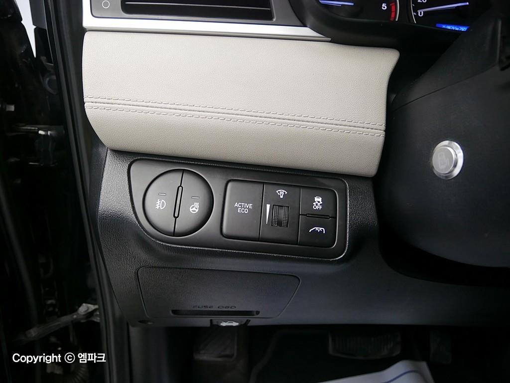 HYUNDAI Starex 2019 Negro - Importación desde Corea - HF Imports Iquique - Foto 14