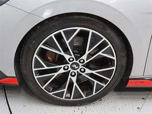 HYUNDAI Avante - Vista 10