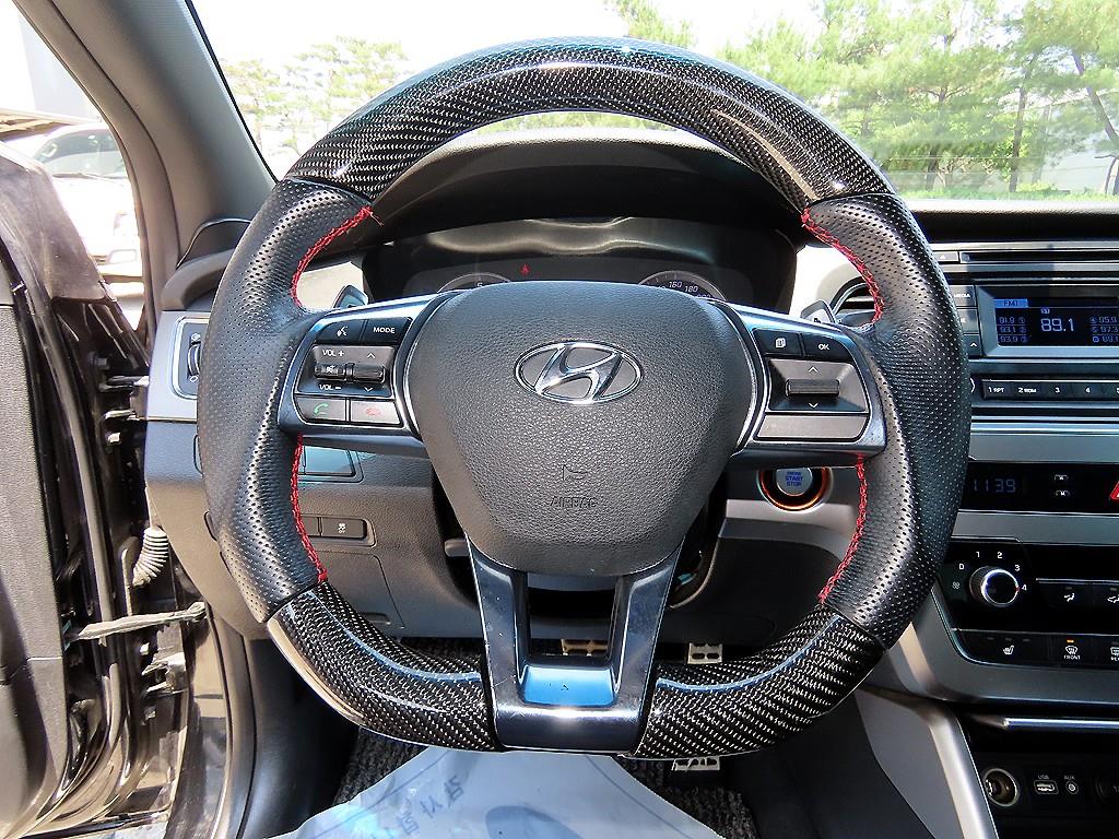HYUNDAI Sonata - Vista 8
