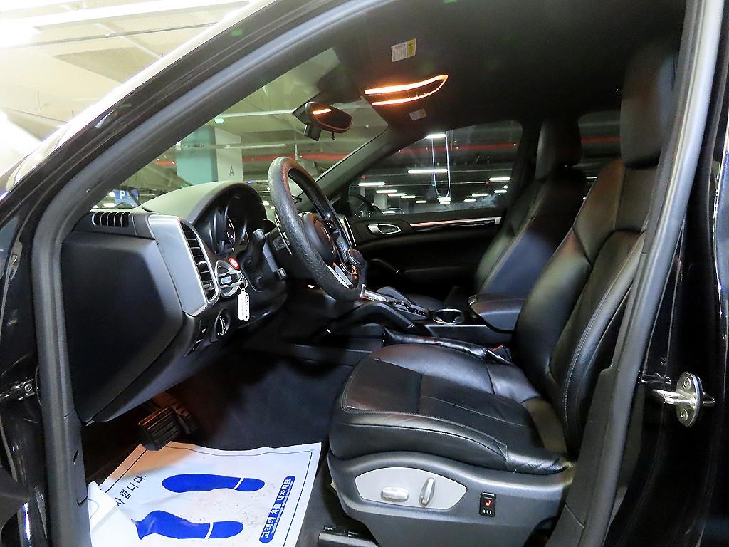 Porsche Cayenne - Vista 6