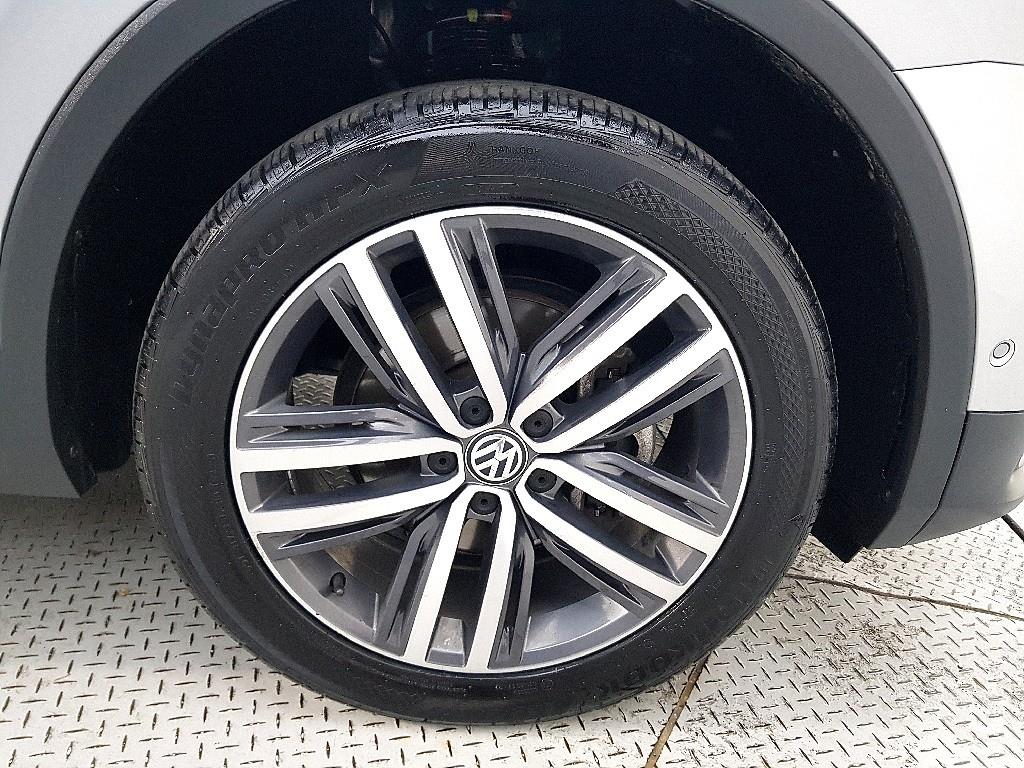 Volkswagen Tiguan 2020 Plateado - Importación desde Corea - HF Imports Iquique - Foto 20