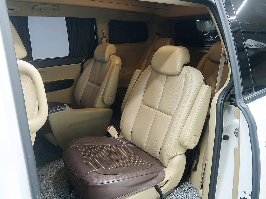 KIA Carnival 2019 Blanco - Importación desde Corea - HF Imports Iquique - Foto 11