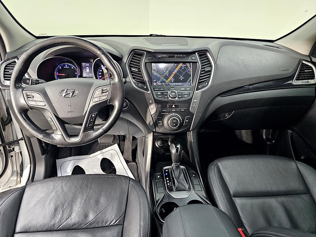 HYUNDAI Santa Fe - Vista 5