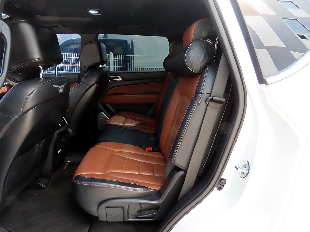 Ssangyong Rexton - Vista 6