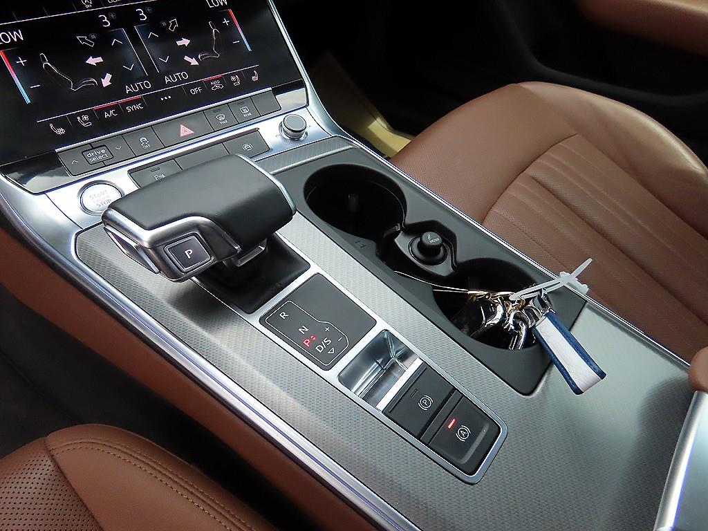 Audi A6 - Vista 10