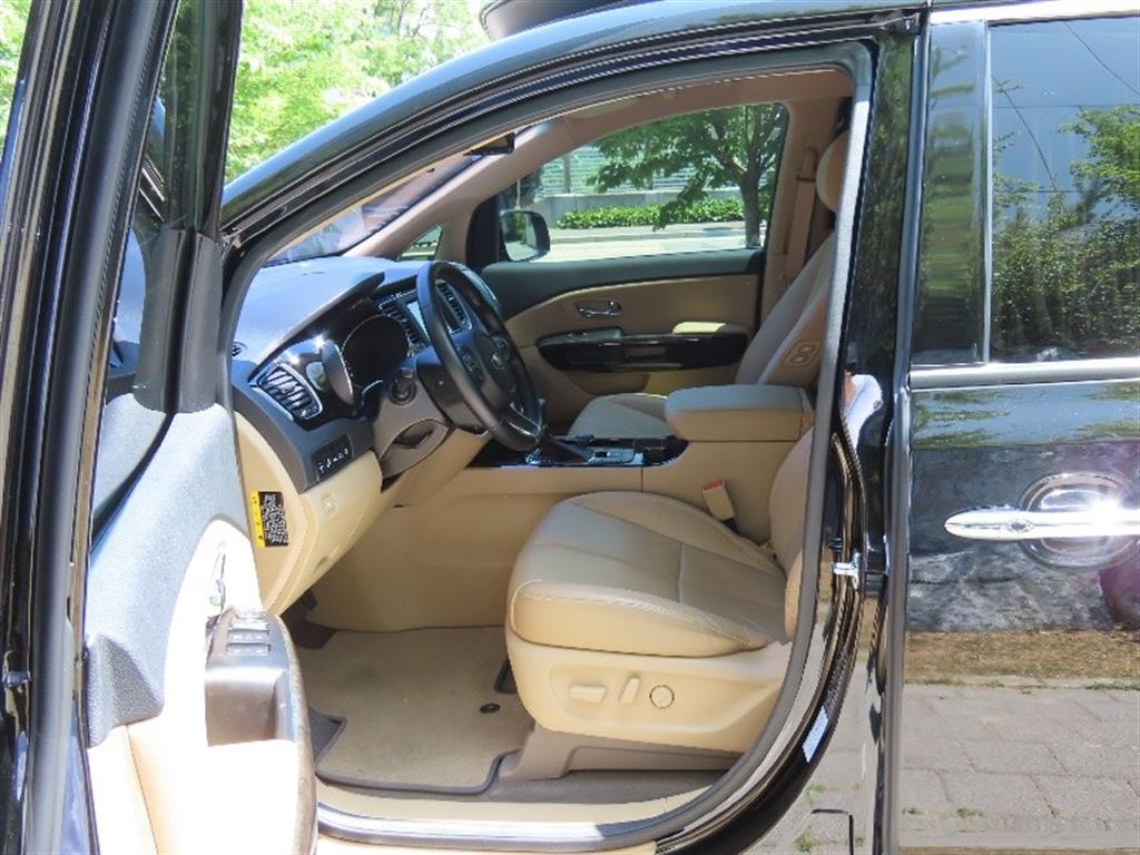 KIA Carnival 2019 Negro - Importación desde Corea - HF Imports Iquique - Foto 13