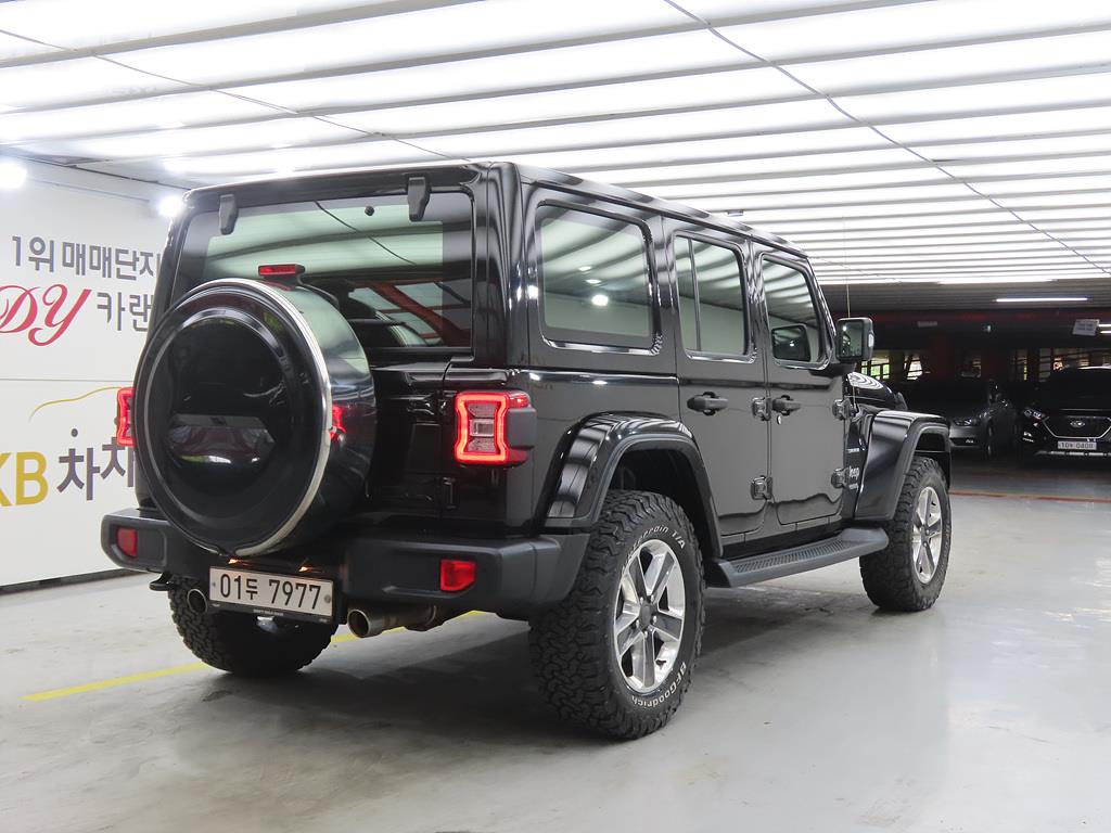 Jeep Wrangler - Vista 4