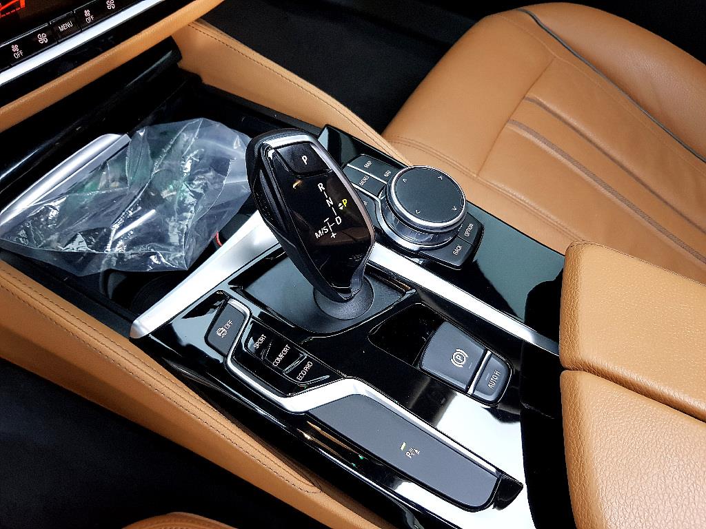 BMW 5 Series - Vista 12