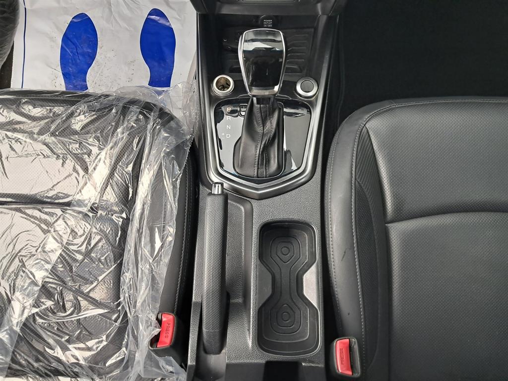 Ssangyong Tivoli 2021 Blanco - Importación desde Corea - HF Imports Iquique - Foto 14