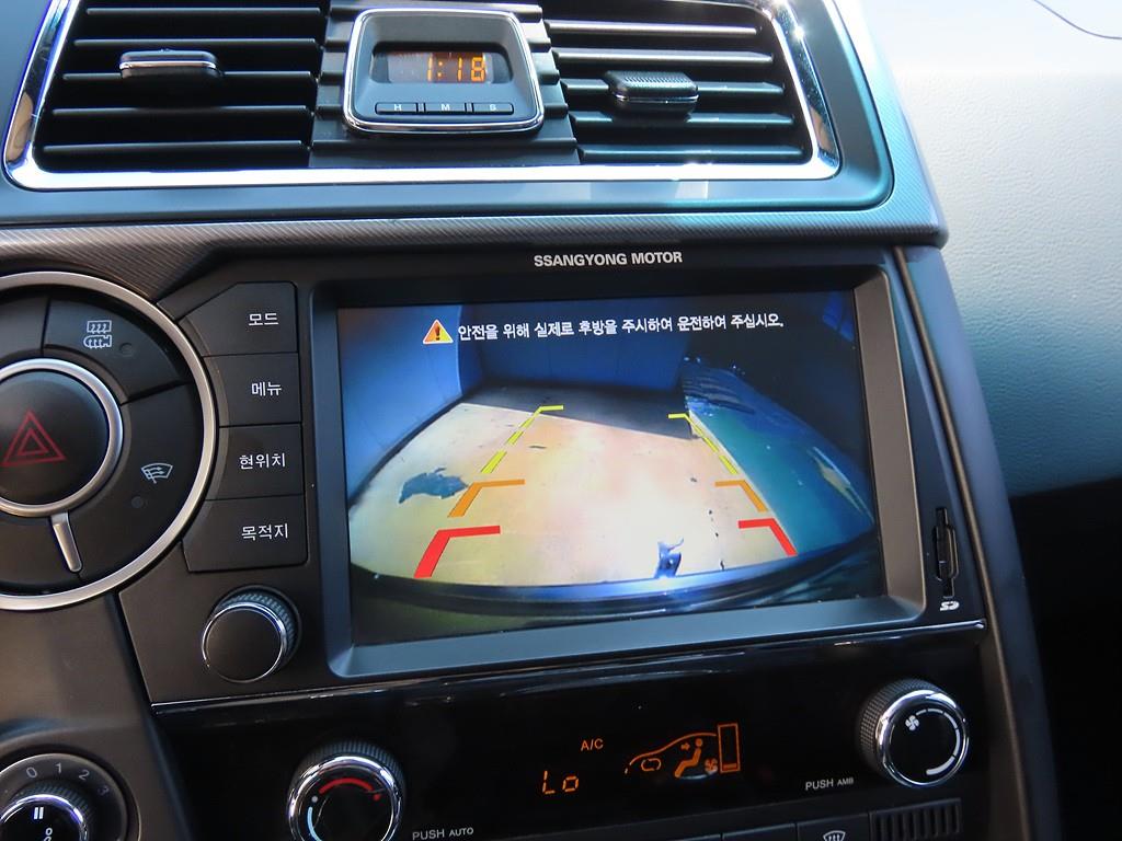 Ssangyong Korando - Vista 8