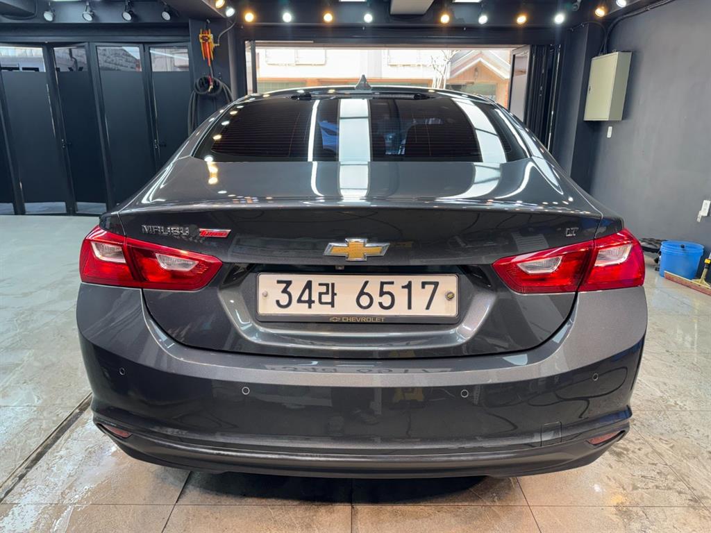 Chevrolet Malibu - Vista 5