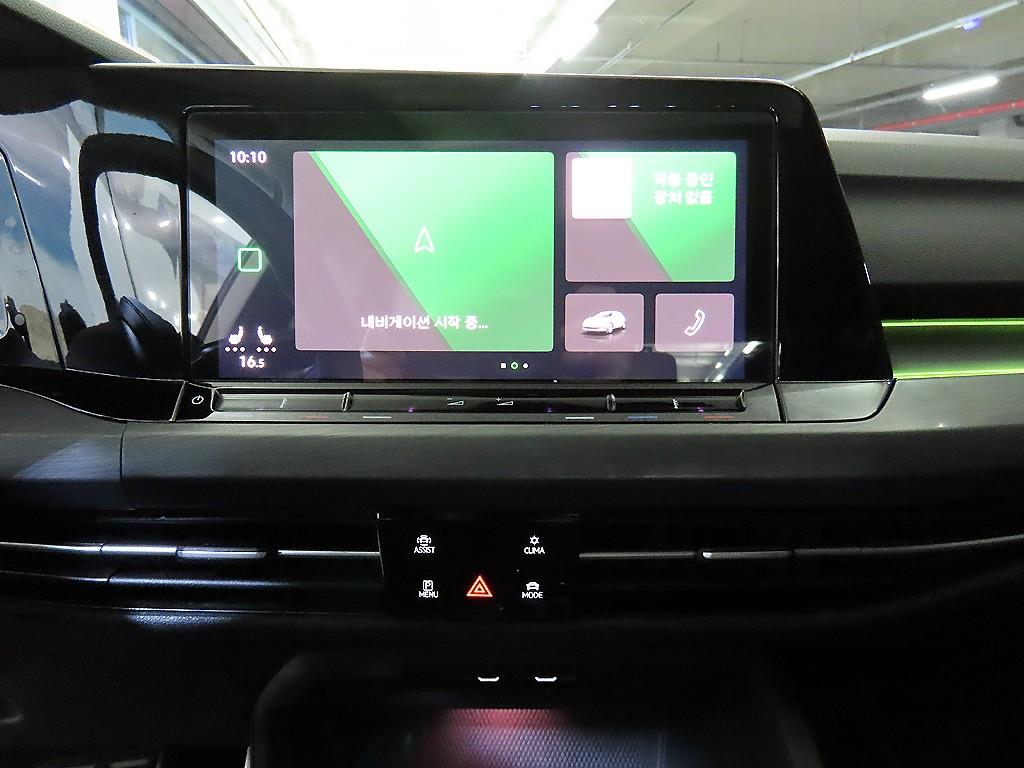 Volkswagen Golf - Vista 11
