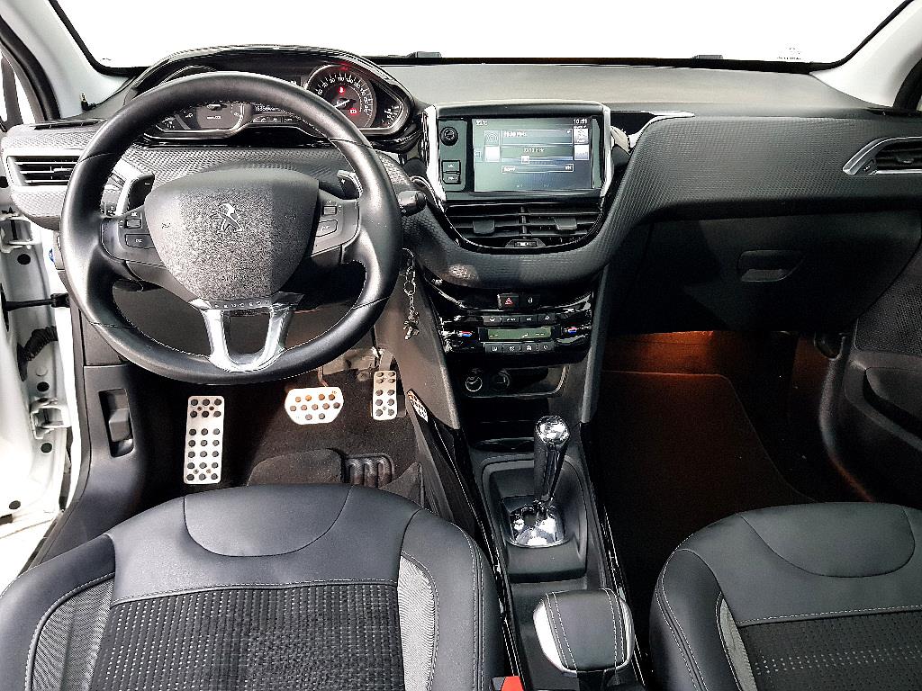 Peugeot 2008 - Vista 5