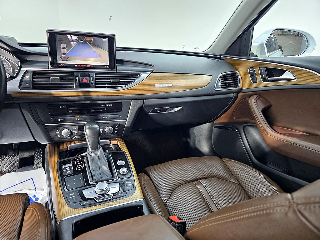 Audi A6 - Vista 10