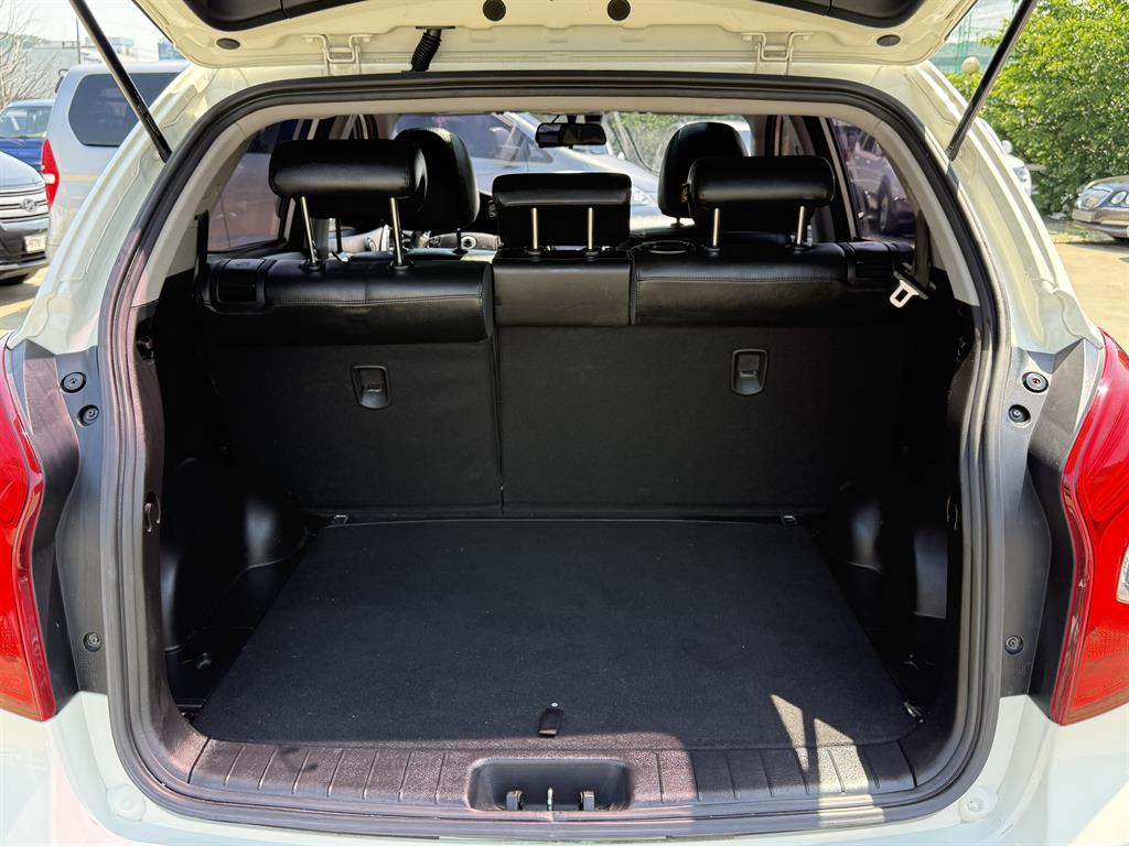 Ssangyong Korando - Vista 12