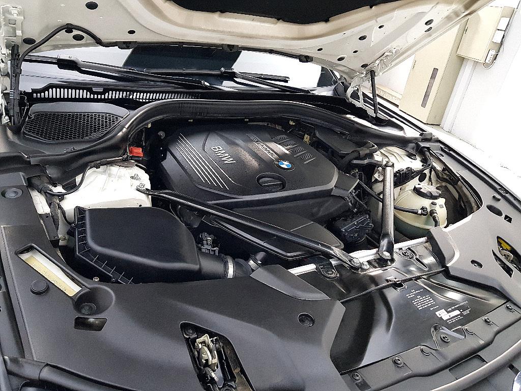 BMW 5 Series - Vista 6