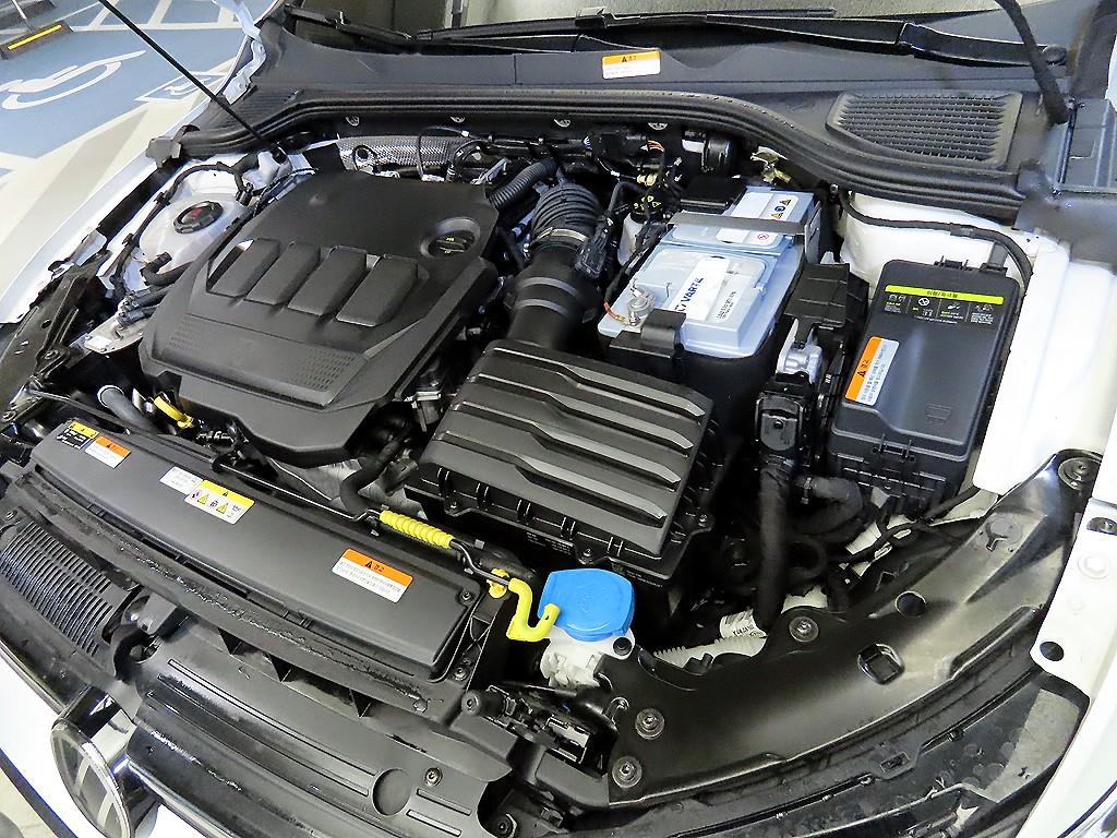 Volkswagen Golf 2022 Blanco - Importación desde Corea - HF Imports Iquique - Foto 19