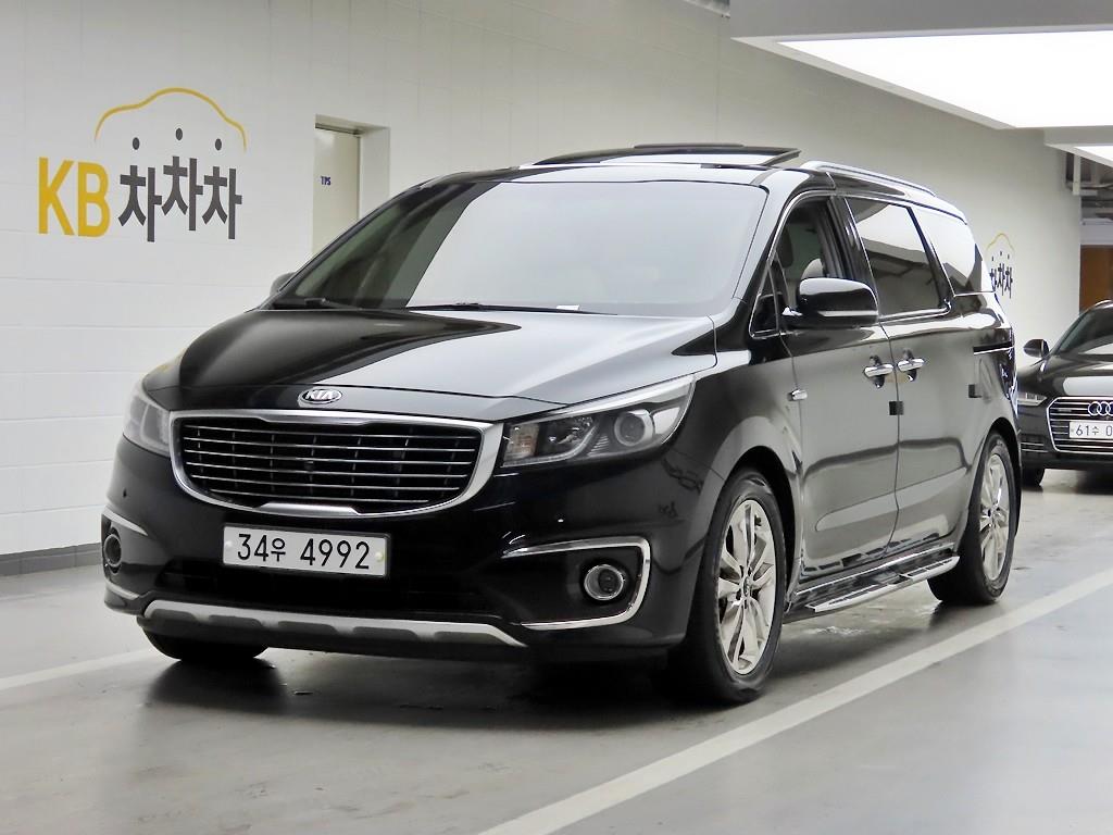 KIA Carnival - Vista 2