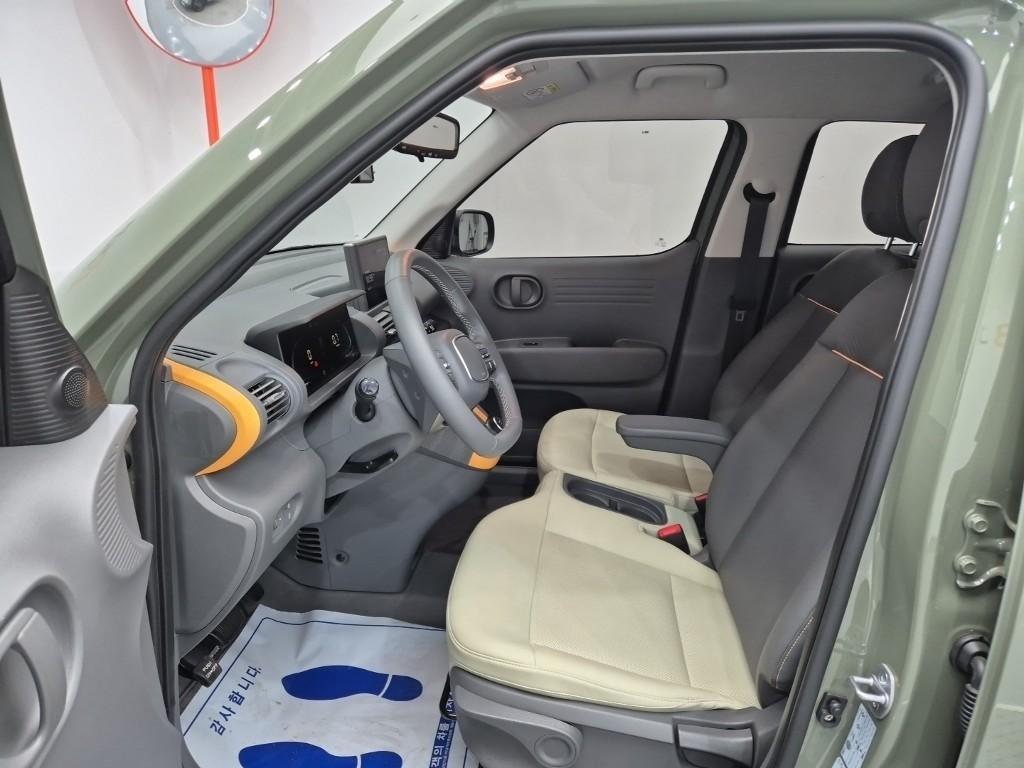 HYUNDAI Casper - Vista 11