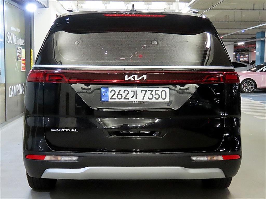KIA Carnival - Vista 5