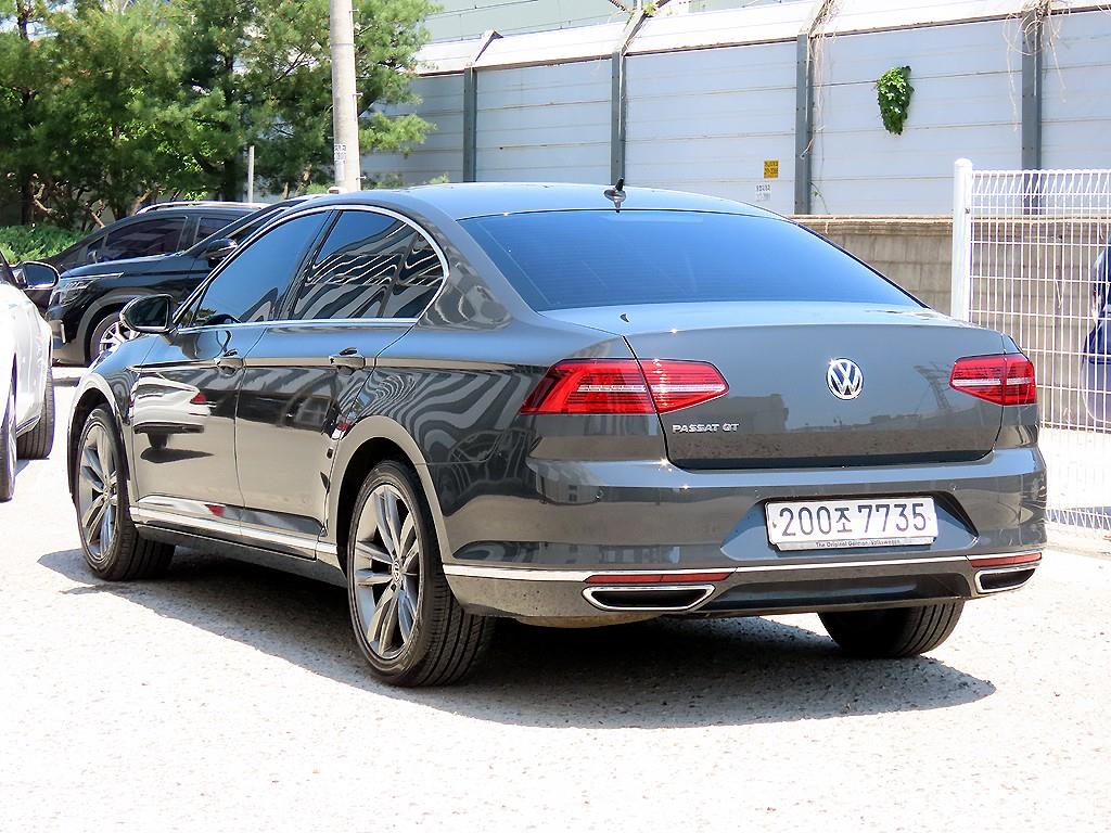 Volkswagen Passat - Vista 3