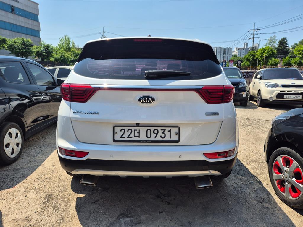 KIA Sportage - Vista 4
