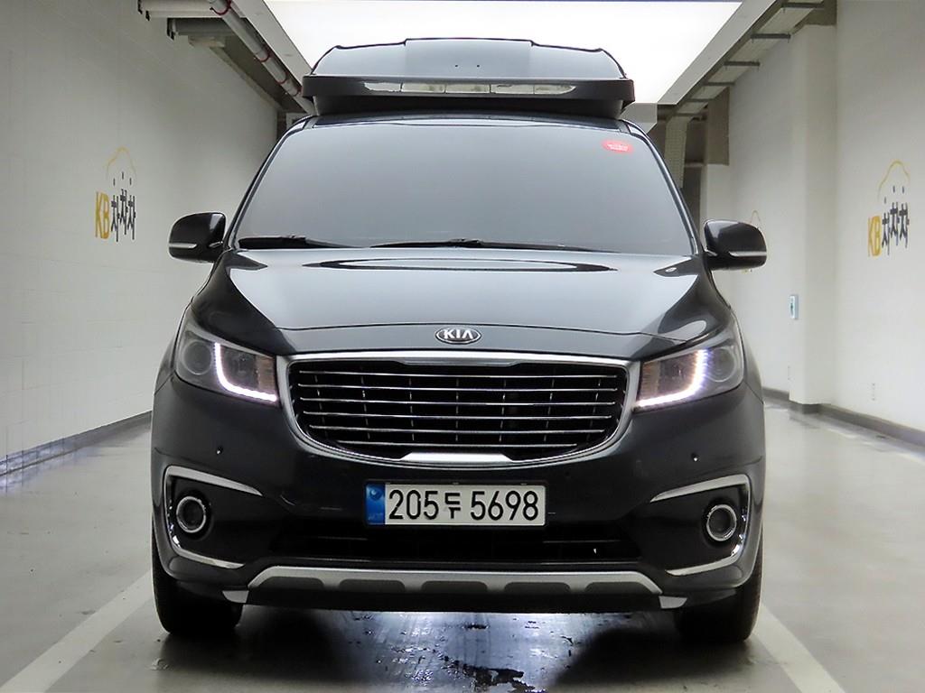 KIA Carnival 2016 Gris - Importación desde Corea - HF Imports Iquique - Foto 1
