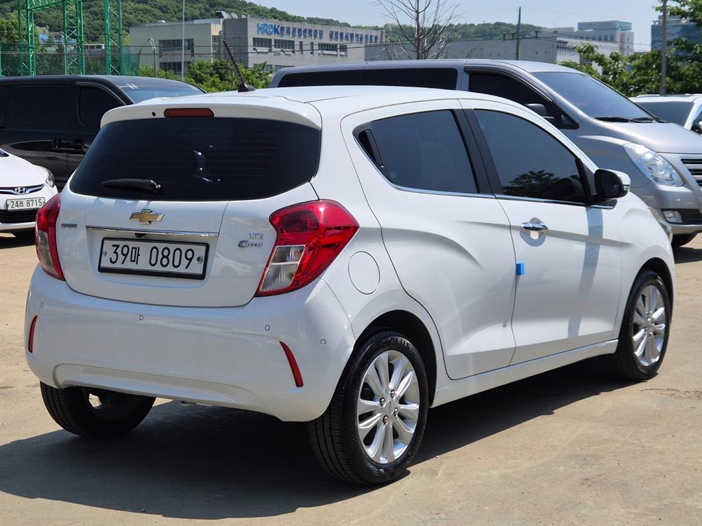 Chevrolet Spark - Vista 4