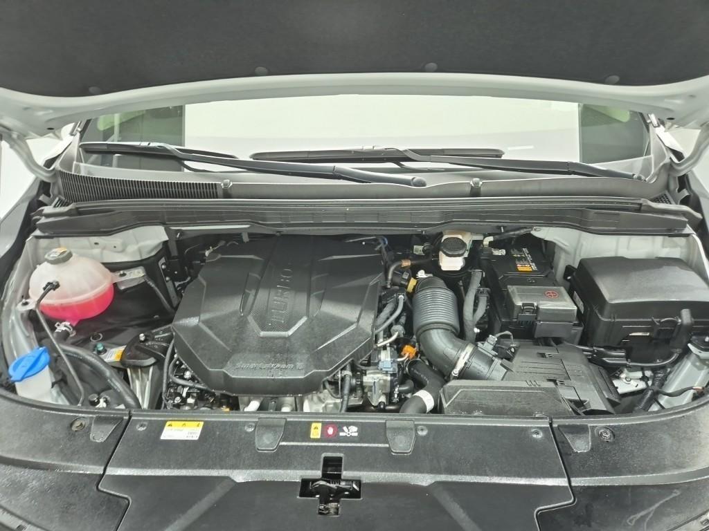 KIA Carnival - Vista 5