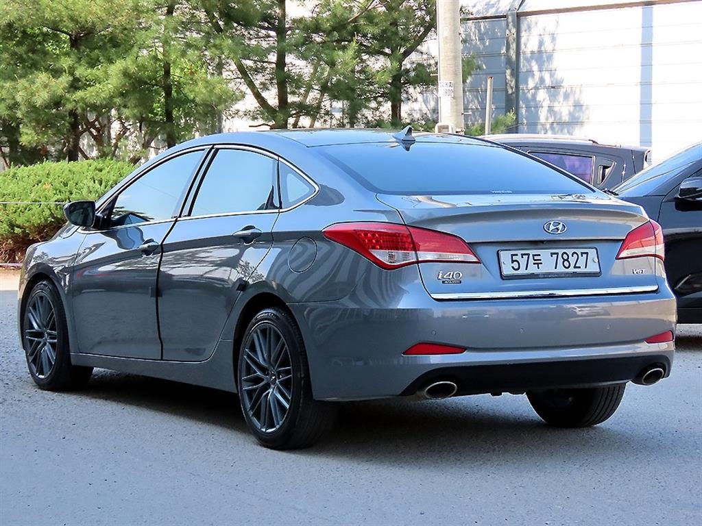 HYUNDAI i40 - Vista 3