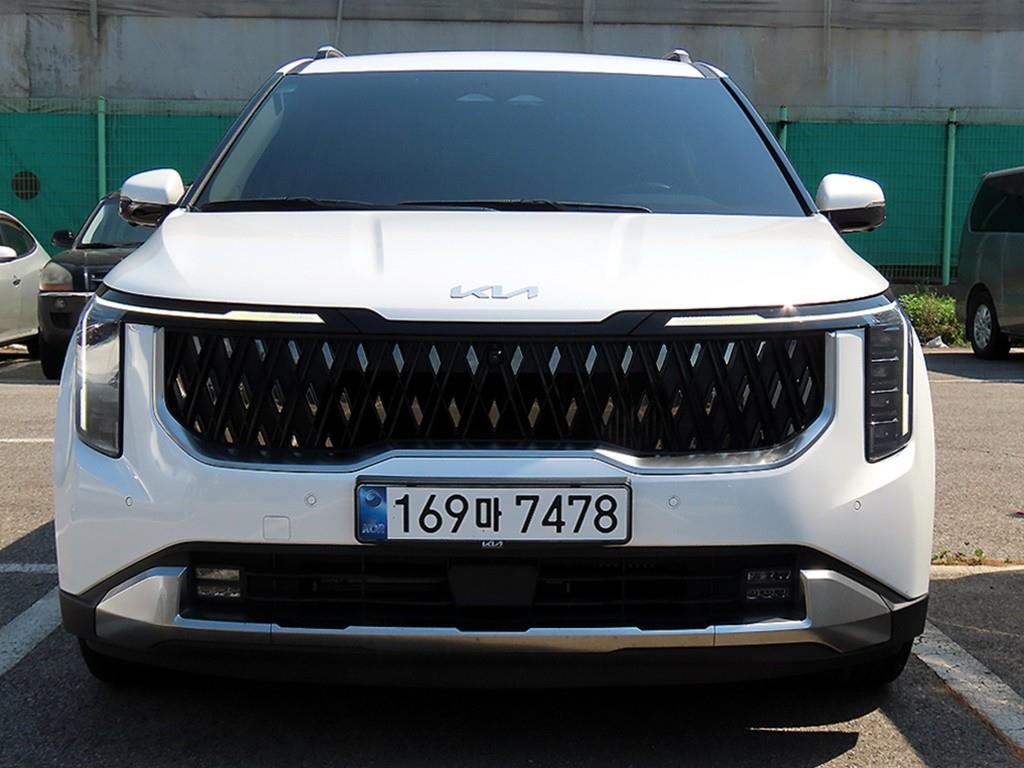 KIA Carnival 2025