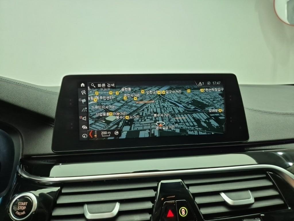 BMW 5 Series - Vista 10