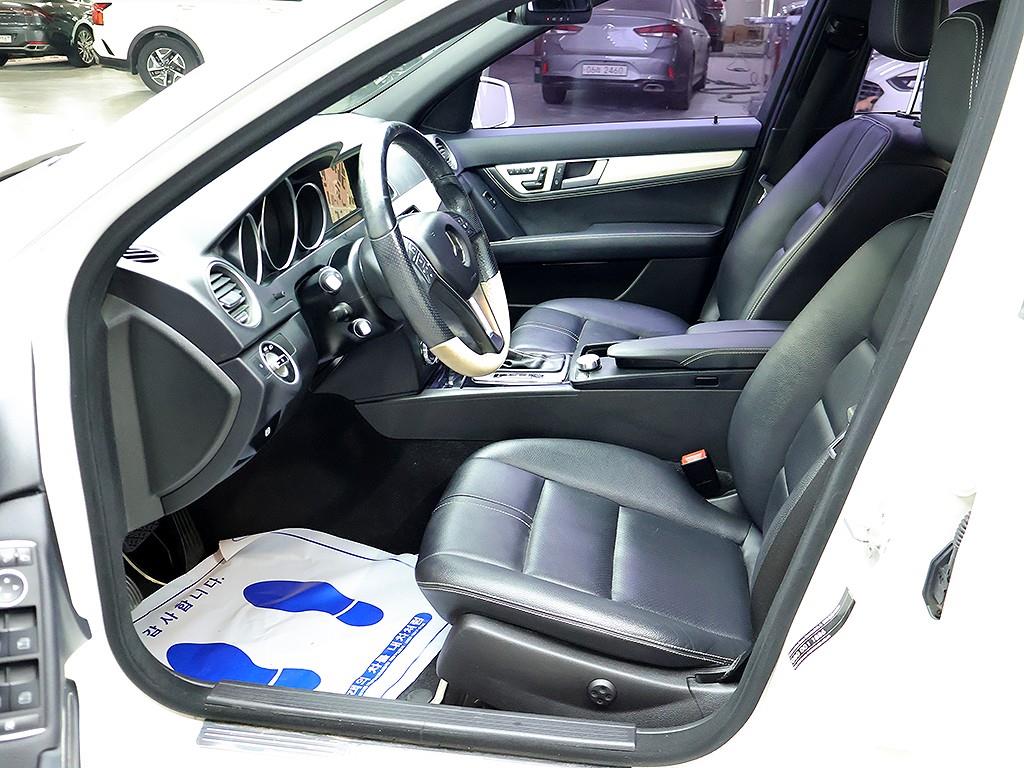Mercedes Benz C Class 2013 Blanco - Importación desde Corea - HF Imports Iquique - Foto 11