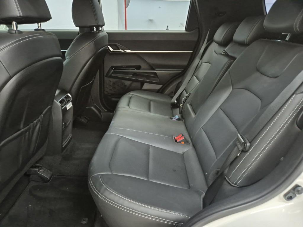 Ssangyong Torres - Vista 12